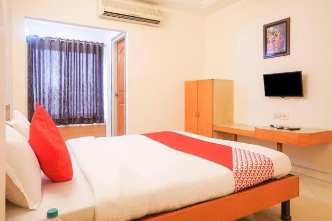Hotel Kalasai Shirdi Buitenkant foto